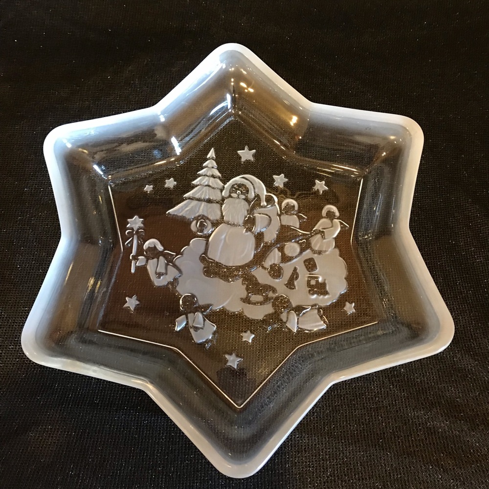 Mikasa Christmas Star Heavy Clear Frosted Glass Hostess Server Bowl Santa Angels